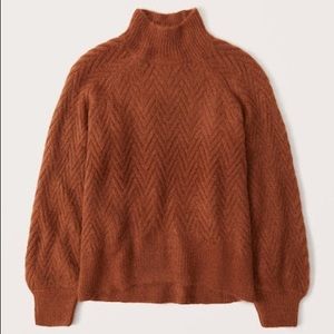 Abercrombie & Fitch Cozy Mockneck Sweater - XS